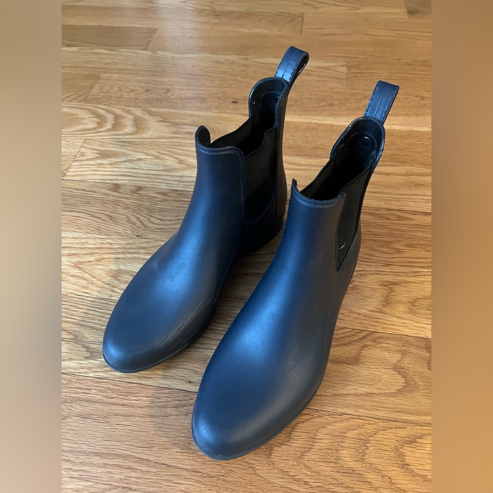 Navy Ankle Rain Boots